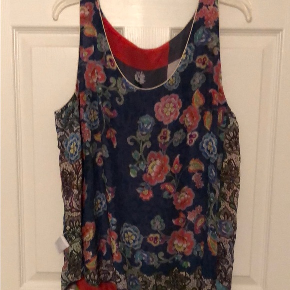 Johnny Was Graphic Blue and Red REVERSIBLE Sleeveless Tank - Picture 5 of 6